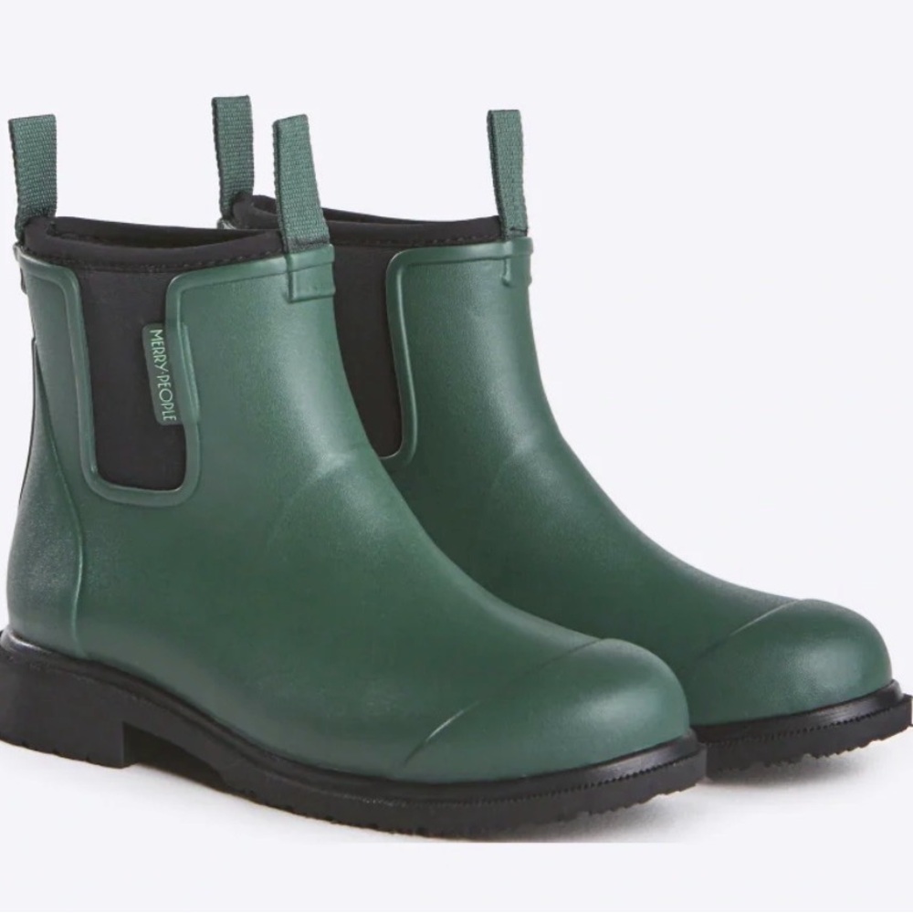Merry People Bobbi boots alpine green NWOT SIZE 40